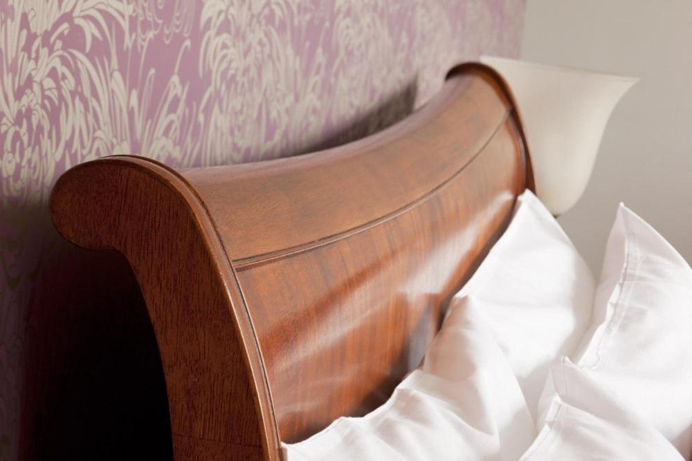 The Thomas Paine Hotel Тетфорд Экстерьер фото