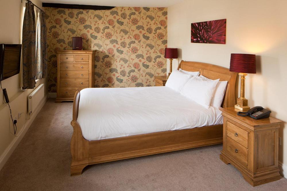 The Thomas Paine Hotel Тетфорд Номер фото