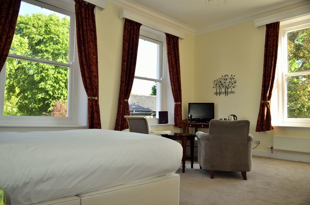 The Thomas Paine Hotel Тетфорд Экстерьер фото