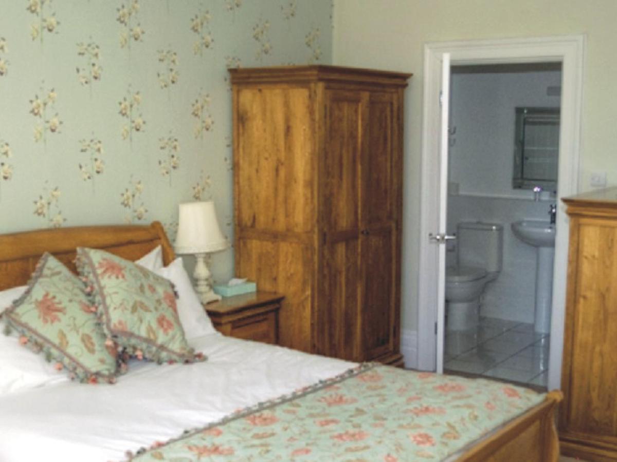 The Thomas Paine Hotel Тетфорд Номер фото