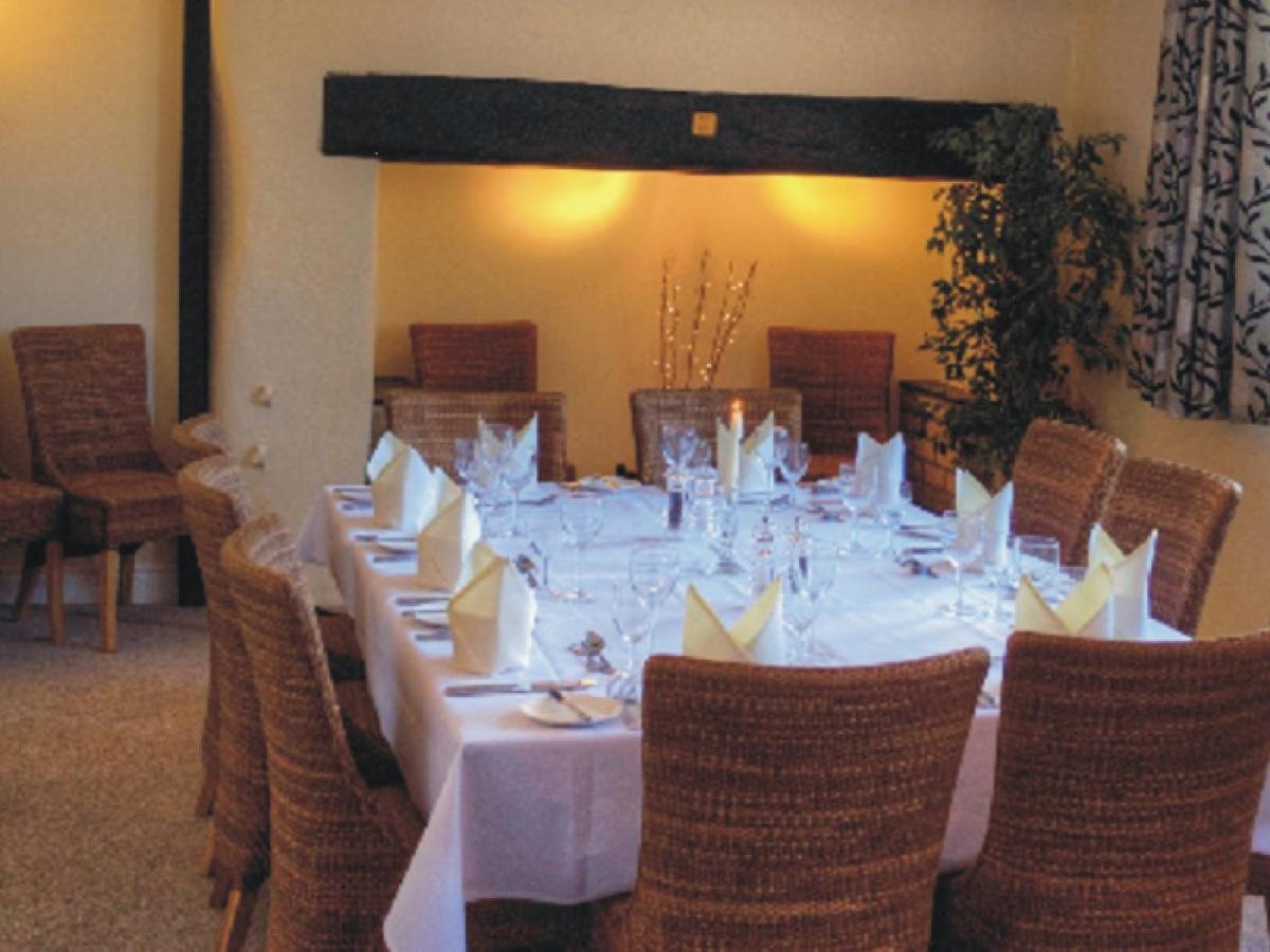 The Thomas Paine Hotel Тетфорд Экстерьер фото