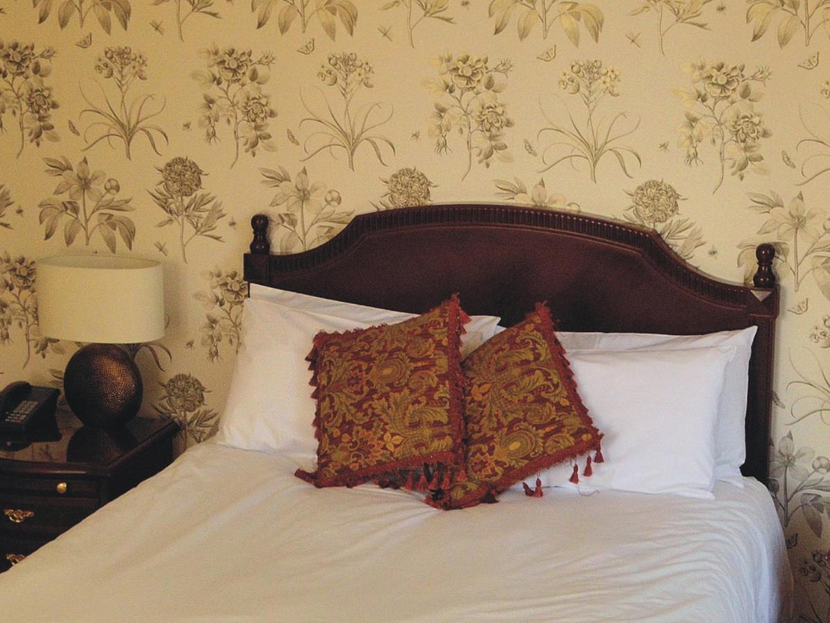 The Thomas Paine Hotel Тетфорд Номер фото